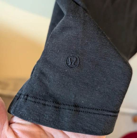 Lululemon Classic-Fit Cotton-Blend T-Shirt - Picture 6 of 10